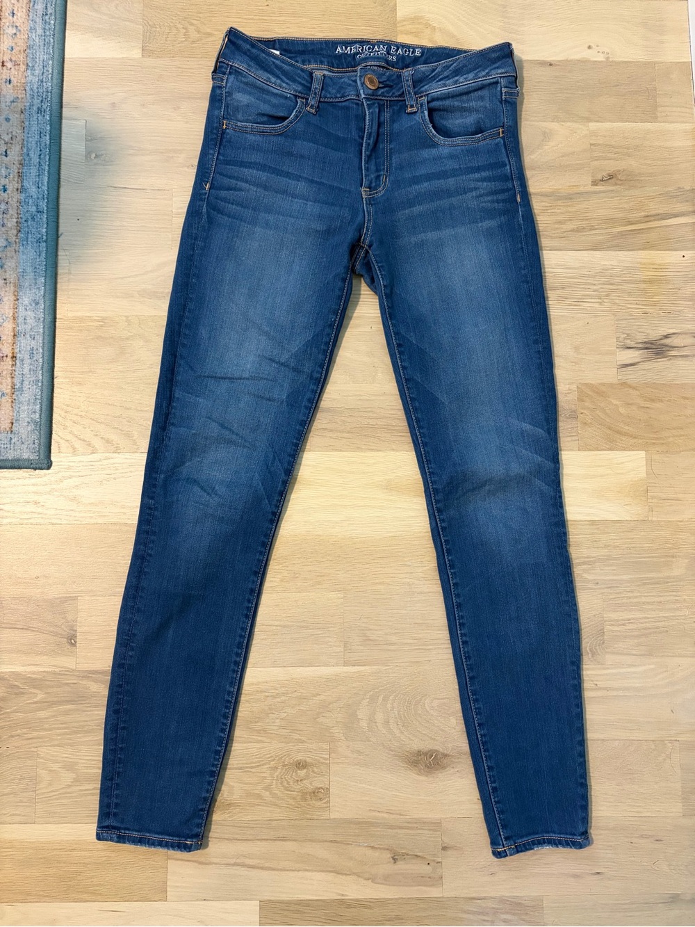 American Eagle Outfitters Women's Dark Blue Skinny Jeans